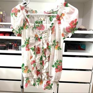 Hollister small top